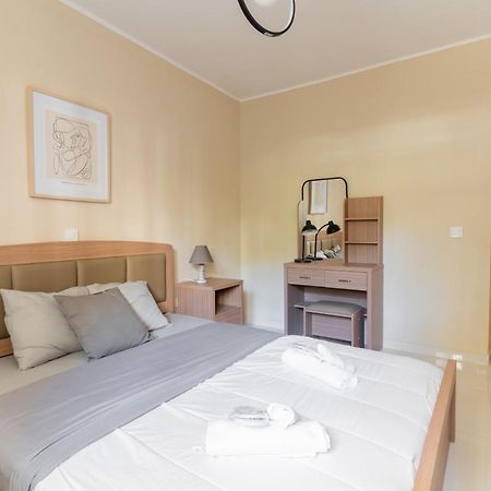 Aiolos Cozy Alimos Center Apartment Near The Sea Atena Exterior foto