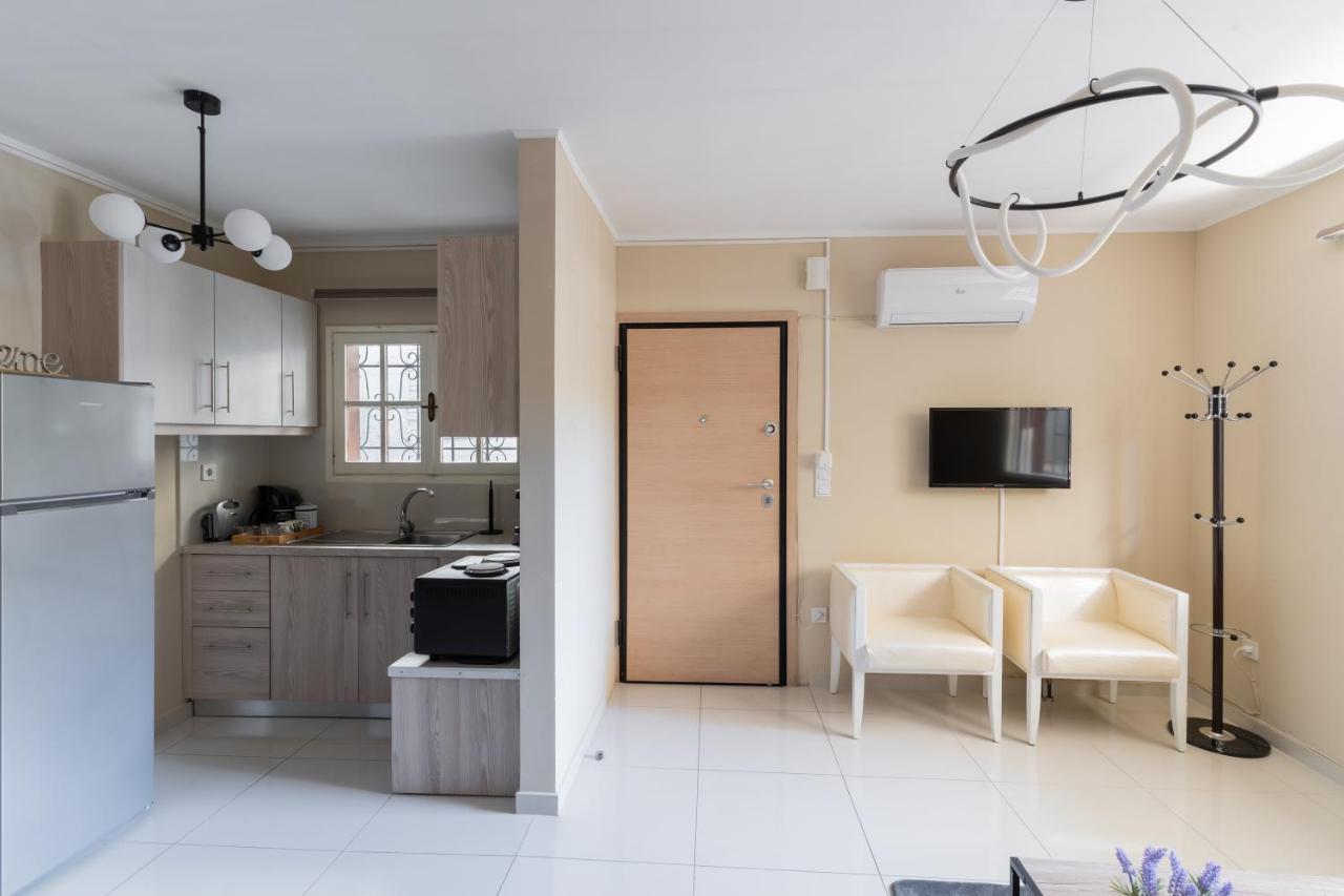 Aiolos Cozy Alimos Center Apartment Near The Sea Atena Exterior foto